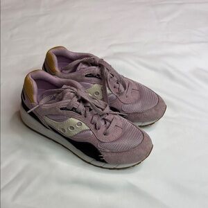 Saucony Women's Shadow 6000 Lilac and Gold Sneakers